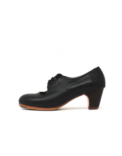 Carmen 38 A Leather Black Cl&aacute;sico 5 Exposed (Beige Rubber Soles)